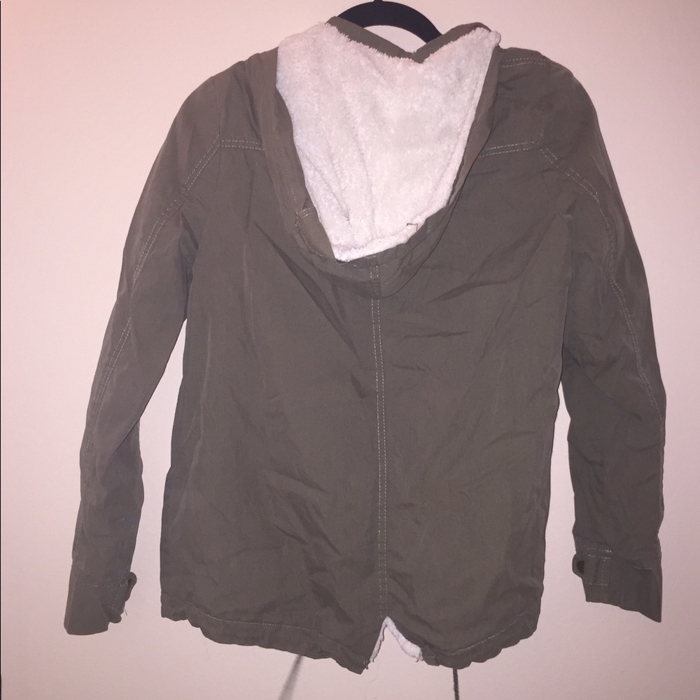 Green jacket - Picture 2 of 2